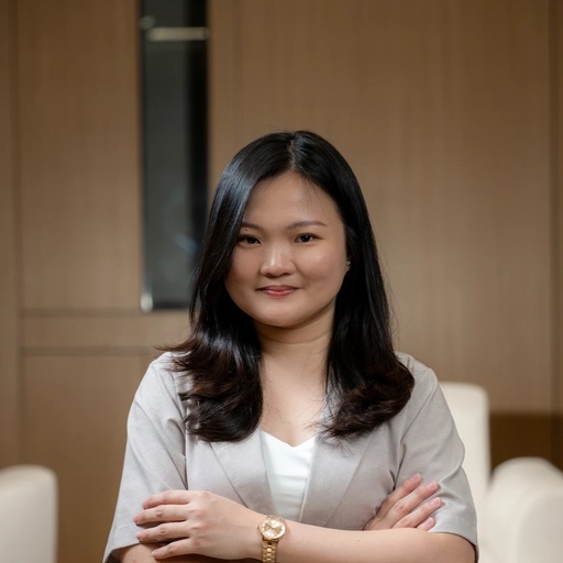 Lindawati - Piano Teacher